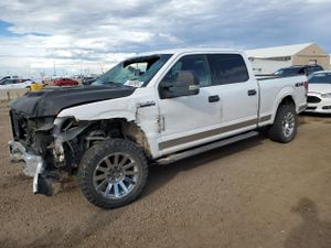 Ford F-150 SUPERCREW 5.0L 8 2015