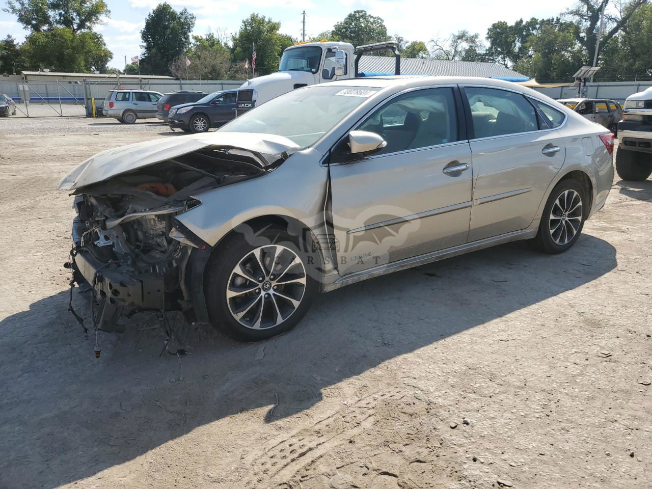 Toyota Avalon HYBRID 2.5L  4 2018