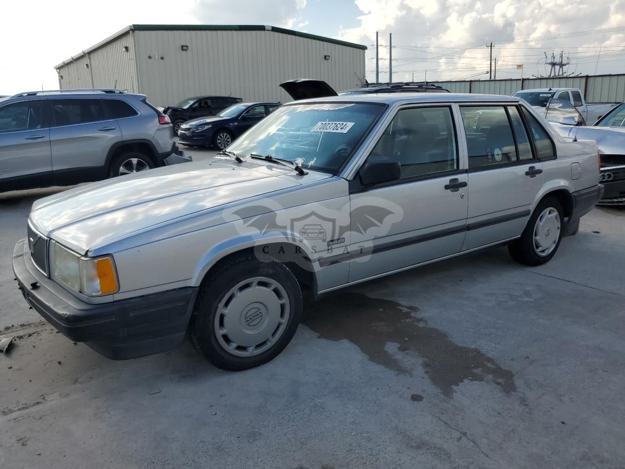 Volvo 940 2.3L 4 1994
