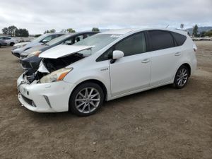Toyota Prius 1.8L 4 2013