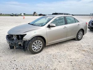 Toyota Camry L 2.5L 4 2014