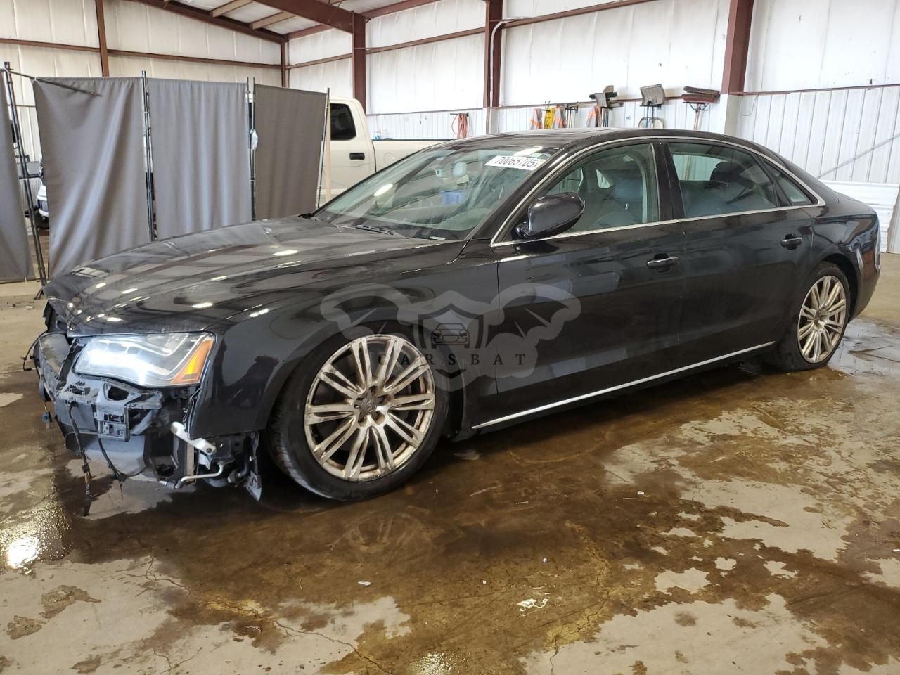 Audi A8 L QUATTRO 4.0L 8 2013