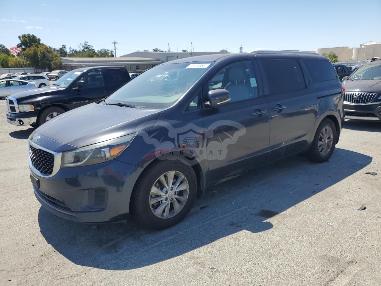 Kia Sedona LX 3.3L 6 2015