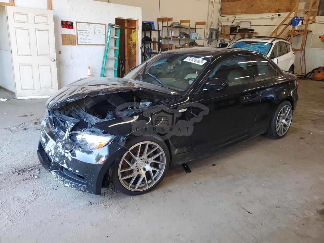 BMW 1 Series I 3.0L 6 2011