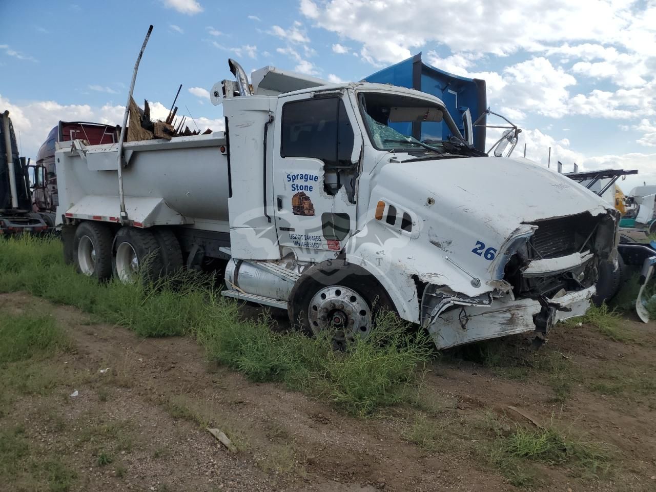 Sterling Truck A line 12.7L 6 2001