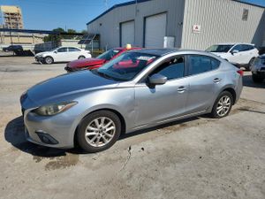 Mazda 3 TOURING 2.0L 4 2015