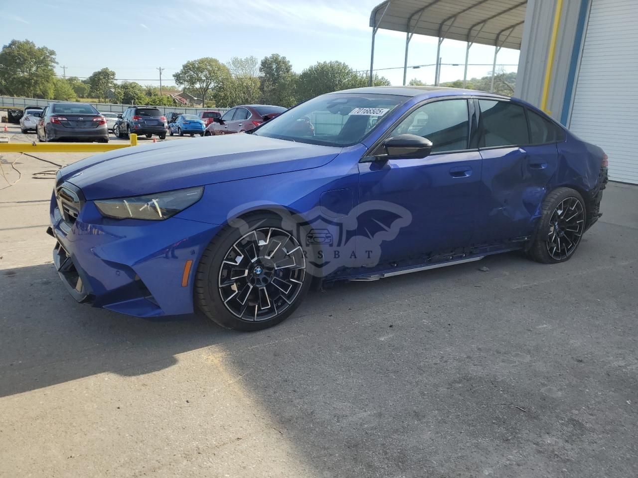 BMW M5 4.4L 8 2025