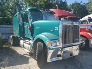 International 9000 Series 9900I 14.0L 6 2000