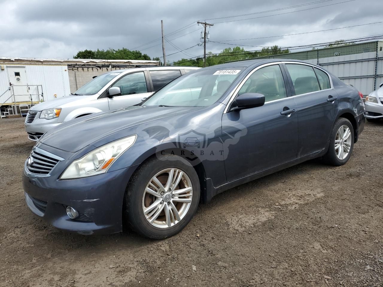 Infiniti G37 3.7L 6 2011