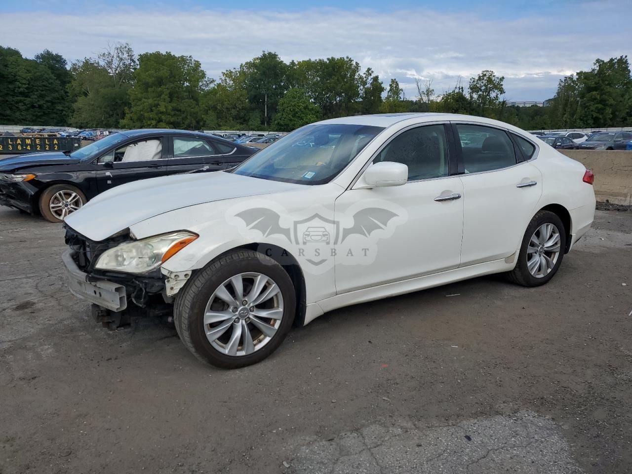 Infiniti M37 X 3.7L 6 2011