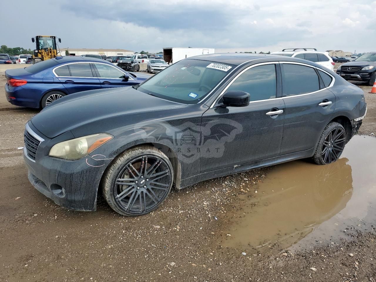 Infiniti M37 3.7L 6 2011