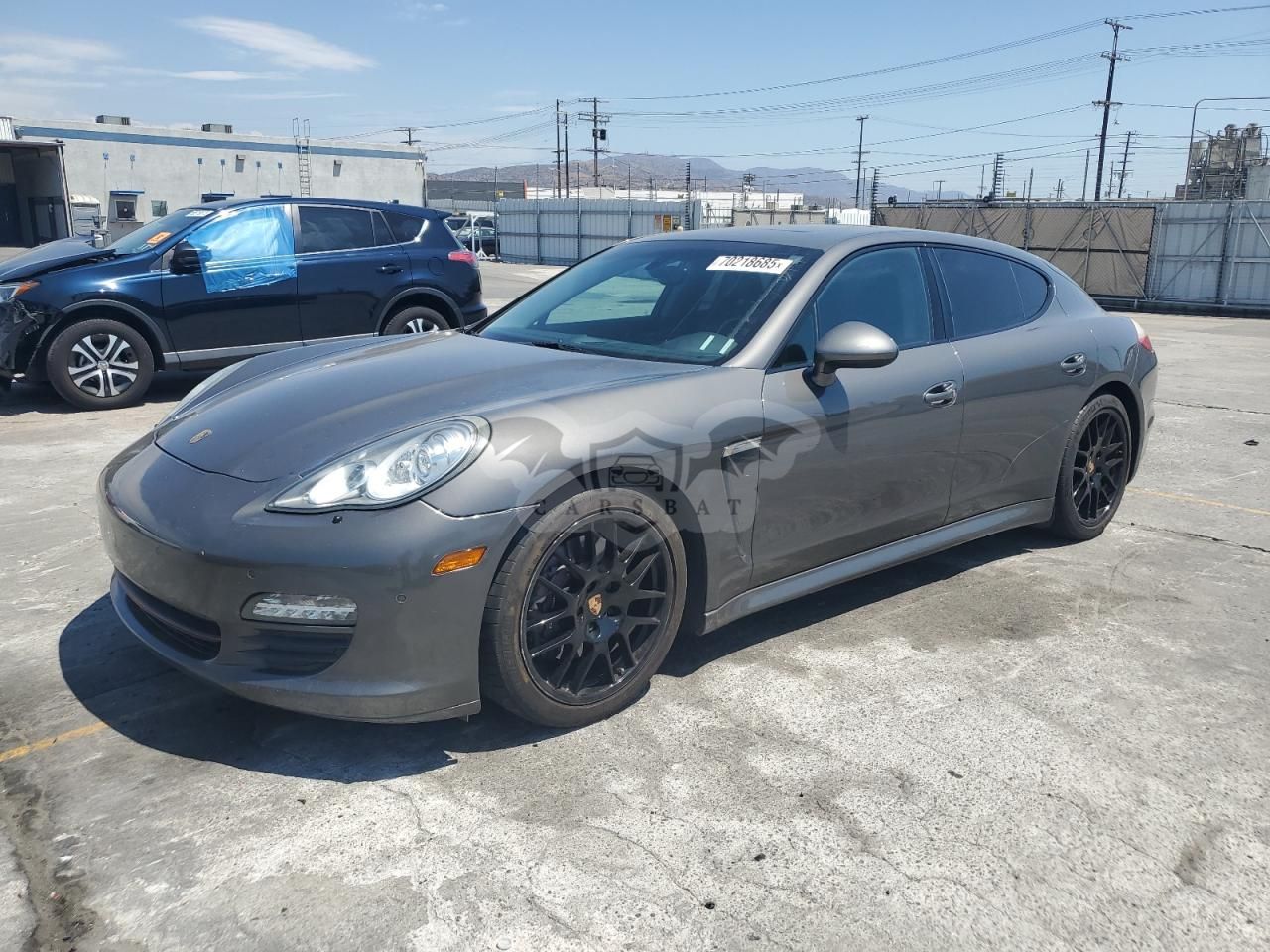 Porsche Panamera 2 3.6L 6 2013