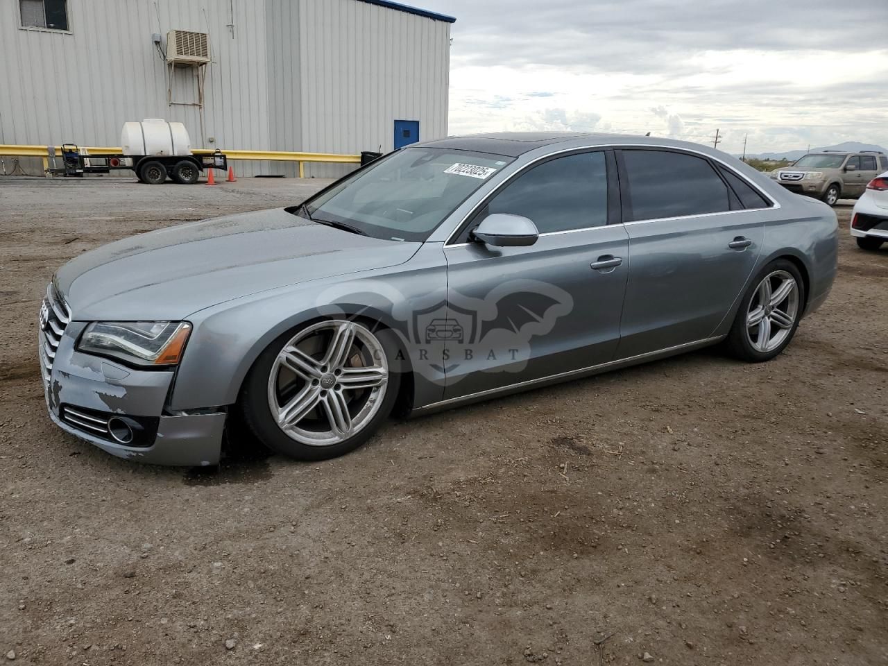 Audi A8 L QUATTRO 4.0L 8 2013