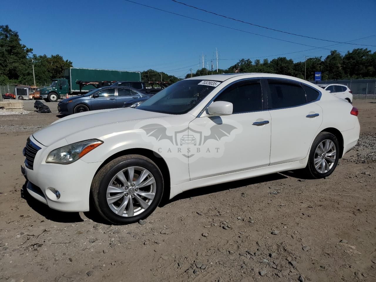 Infiniti M37 X 3.7L 6 2011