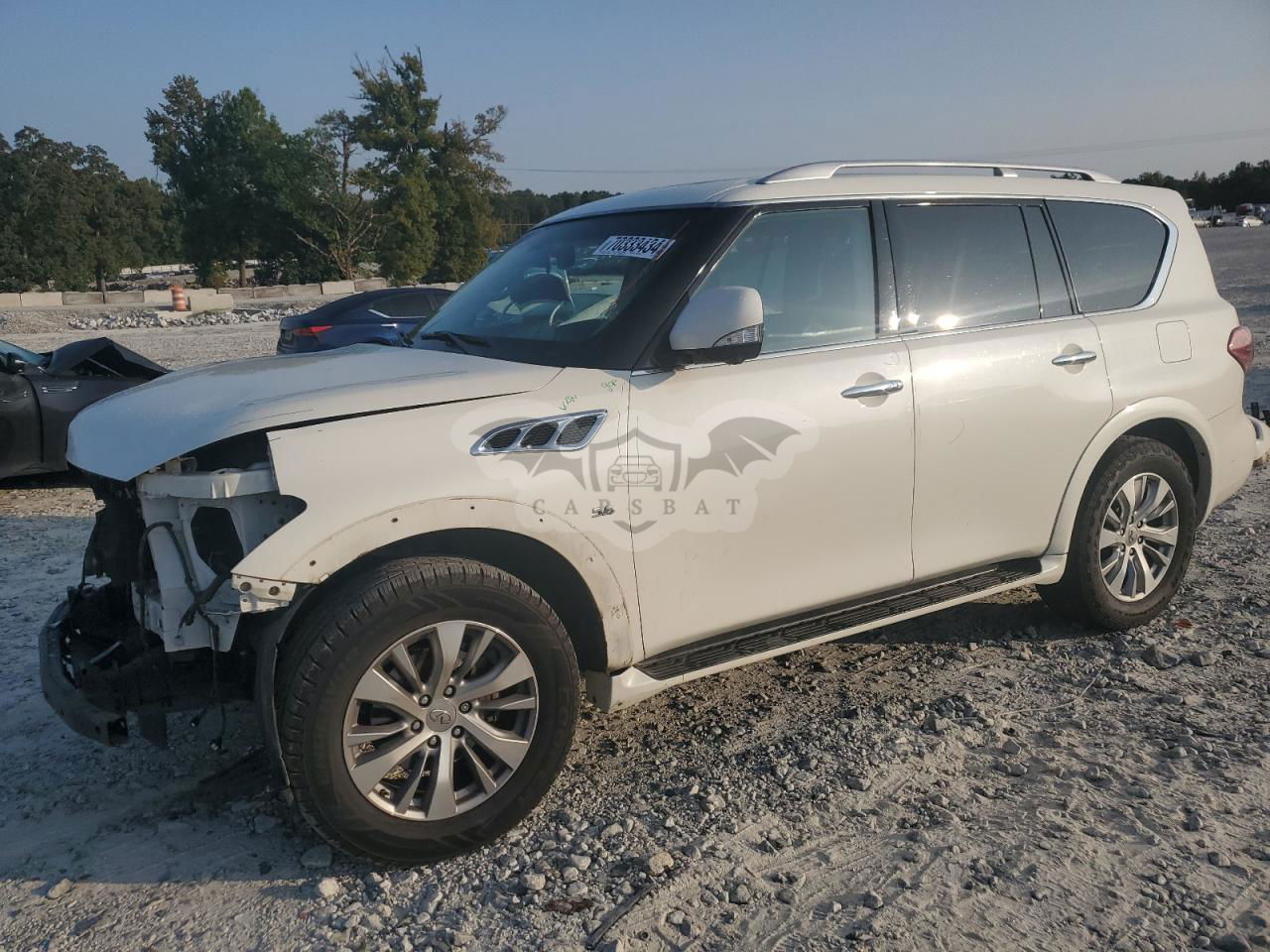 Infiniti QX80 BASE 5.6L  8 2017