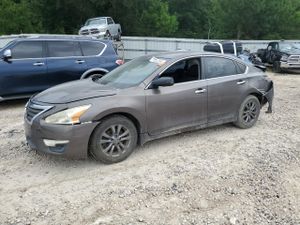 Nissan Altima 2.5 2.5L 4 2015