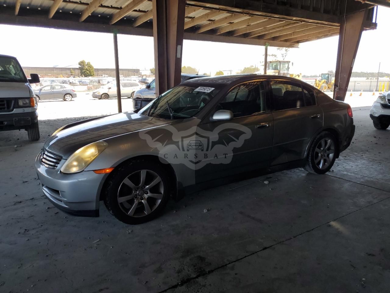 Infiniti G35 3.5L 6 2004