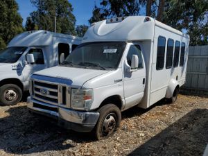 Ford Econoline E350 SUPER DUTY CUTAWAY VAN 5.4L 8 2012