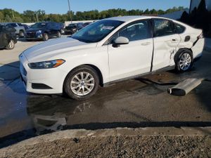 Ford Fusion S 2.5L 4 2015