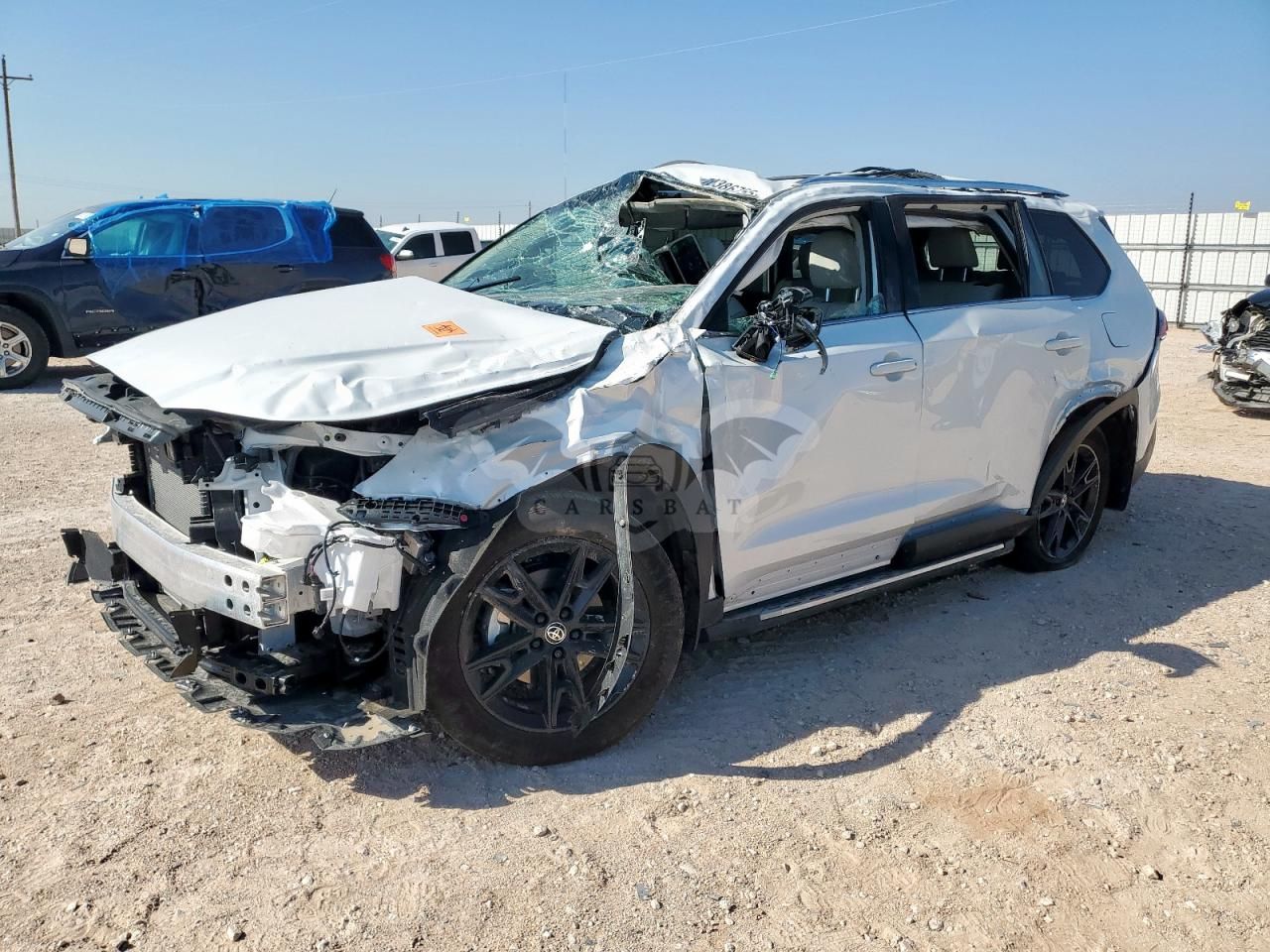 Toyota Grand Highlander LE 2.4L 4 2025