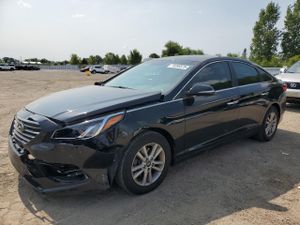Hyundai Sonata SE 2.4L 4 2015