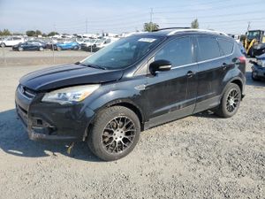 Ford Escape TITANIUM 2.0L 4 2013