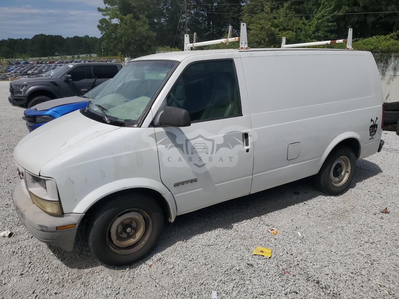 GMC Safari XT 4.3L 6 2000