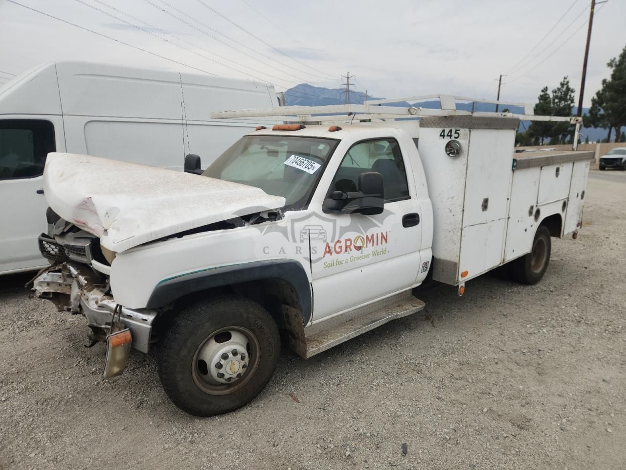 Chevrolet Silverado 3500 C3500 6.0L 8 2005