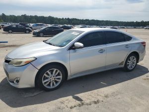 Toyota Avalon BASE 3.5L 6 2013