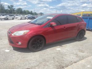 Ford Focus SE 2.0L 4 2012
