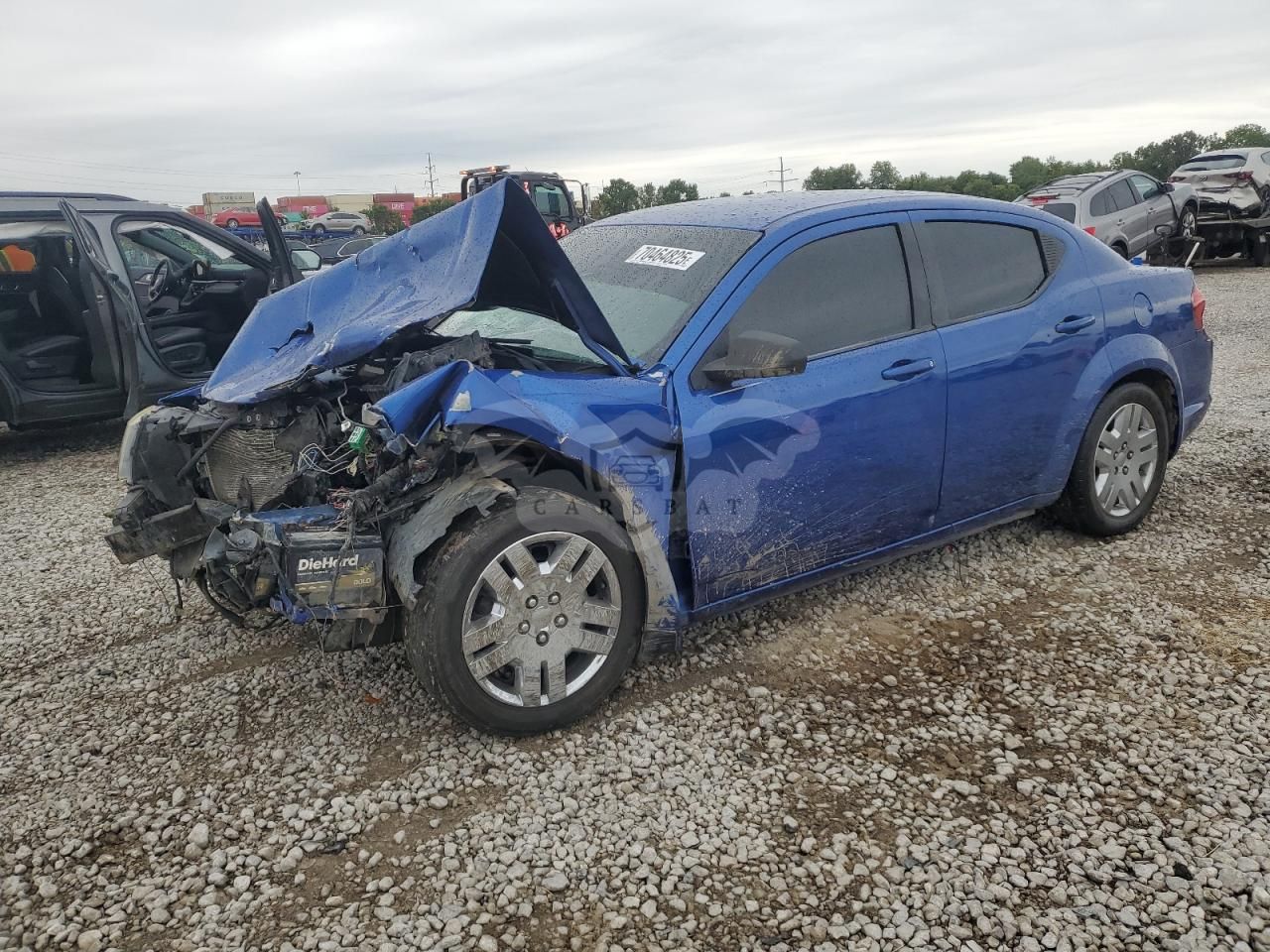 Dodge Avenger SE 2.4L 4 2013
