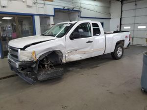 Chevrolet Silverado 1500 K1500 LT 5.3L 8 2011