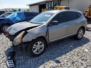 Nissan Rogue S 2.5L 4 2015