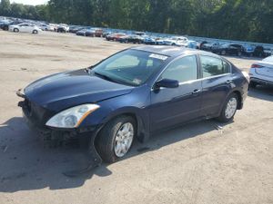 Nissan Altima BASE 2.5L 4 2011