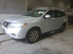 Nissan Pathfinder S 3.5L 6 2014