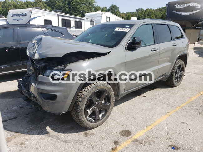 Jeep Grand Cherokee LAREDO 3.6L  6 2020