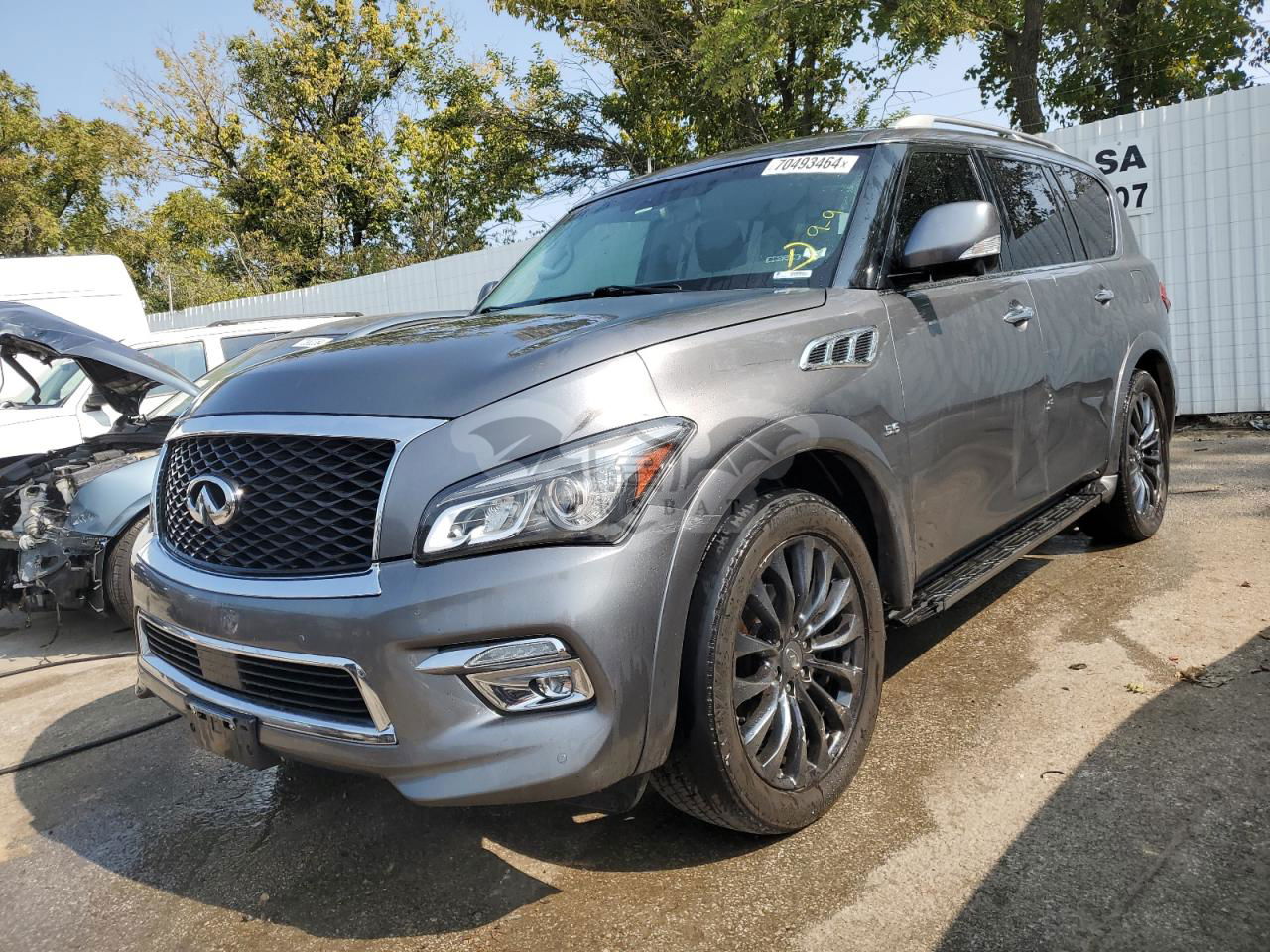Infiniti QX80 5.6L  8 2016
