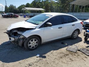 Ford Focus S 2.0L 4 2012