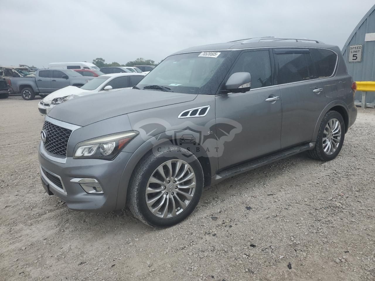 Infiniti QX80 5.6L 8 2015