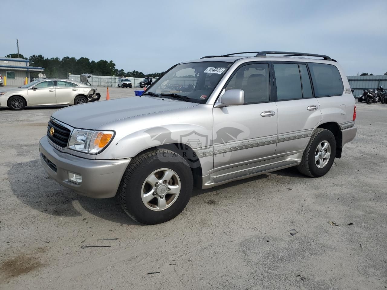 Toyota Land Cruiser 4.7L 8 2002