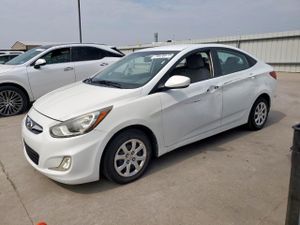 Hyundai Accent GLS 1.6L 4 2014
