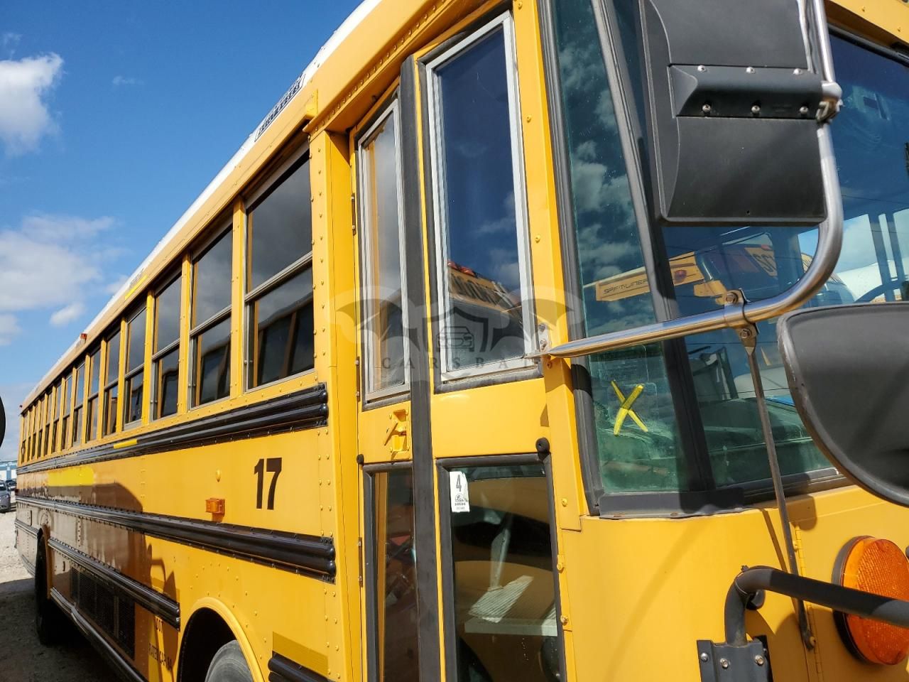 Thomas Built Buses Saf-T-Liner 8.9L 6 2011