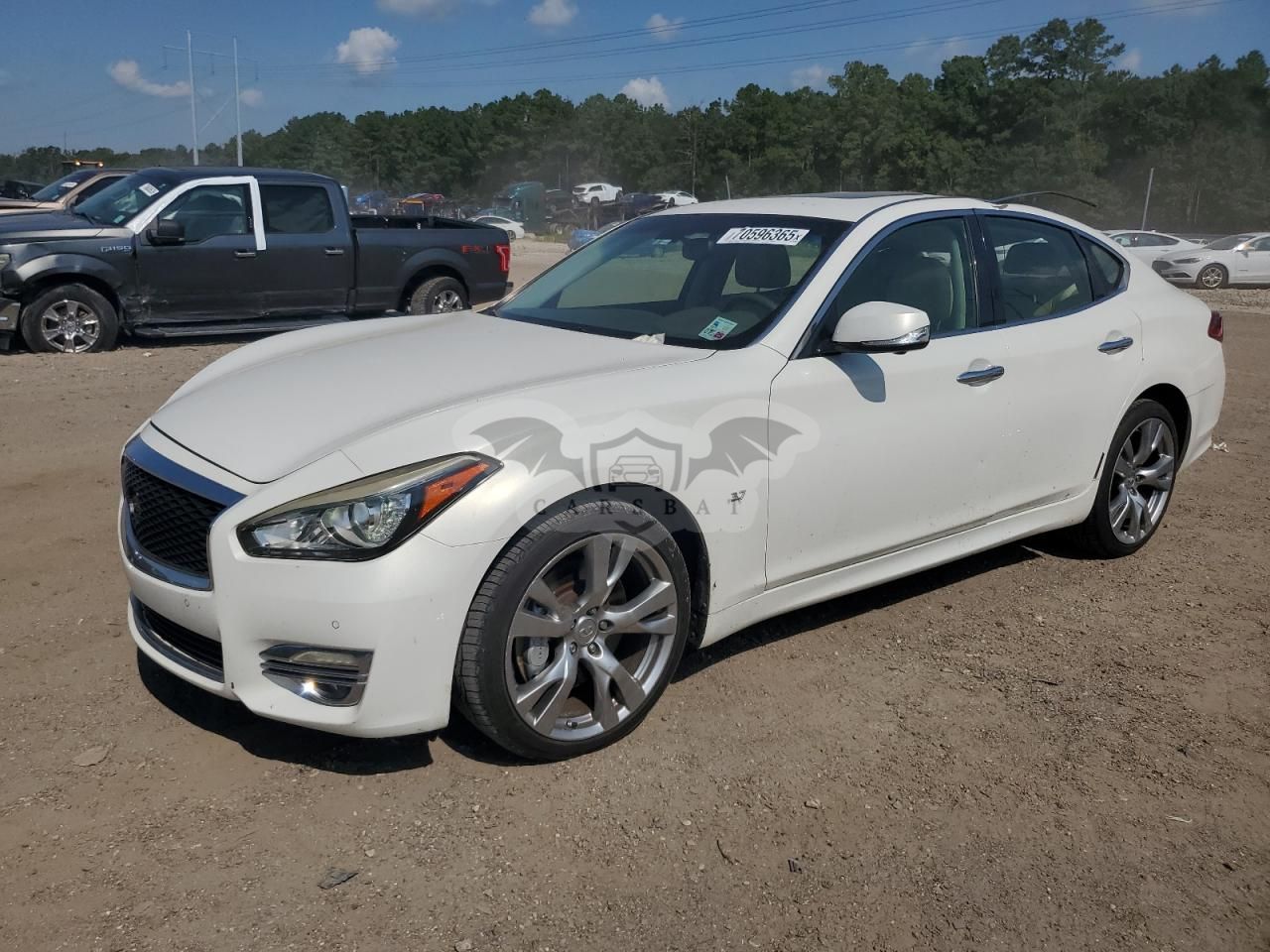 Infiniti Q70 3.7 3.7L 6 2015