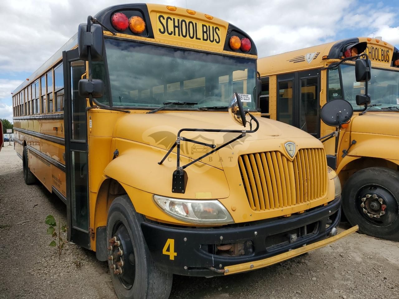 IC Corporation CE Series CE 7.6L 6 2014