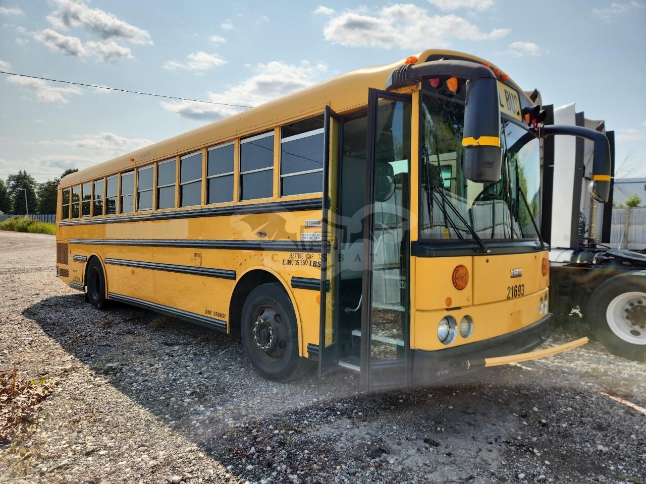 Thomas Built Buses Saf-T-Liner HDX 8.9L 6 2012