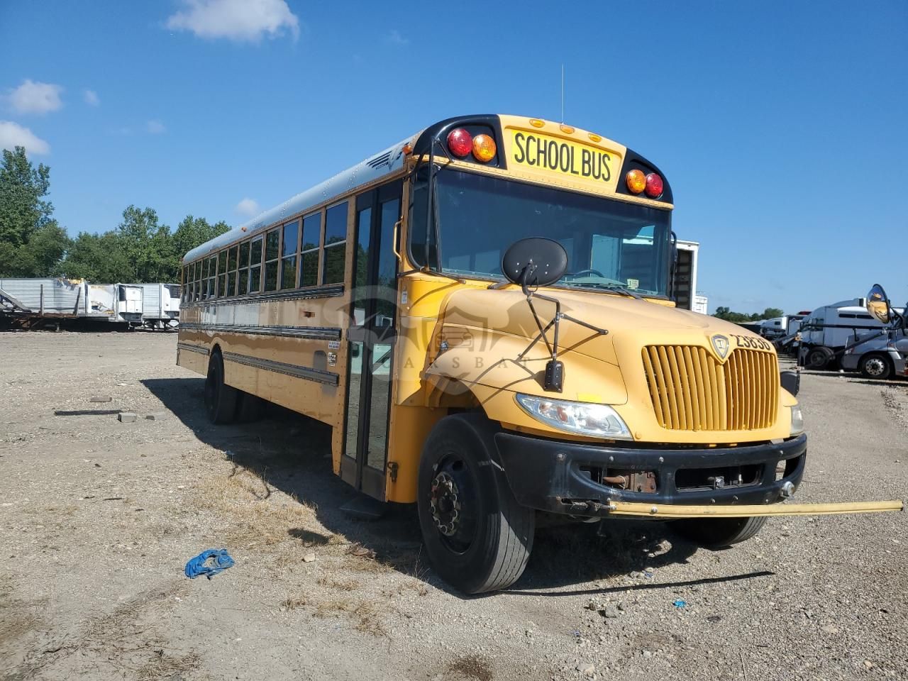 IC Corporation CE Series CE 6.4L 8 2013