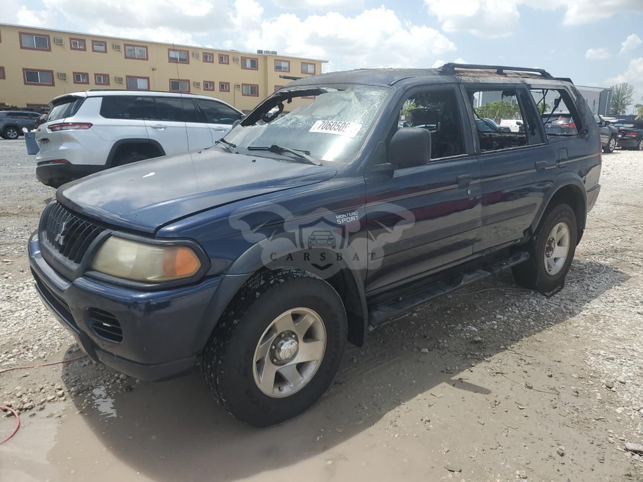 Mitsubishi Montero SPORT ES 3.5L 6 2004