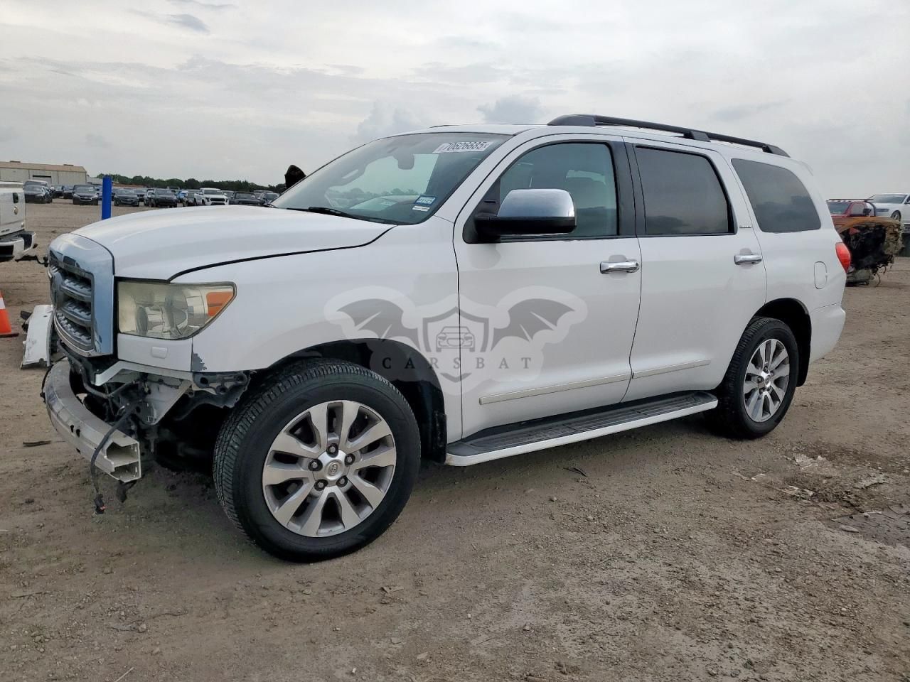 Toyota Sequoia LIMITED 5.7L 8 2015
