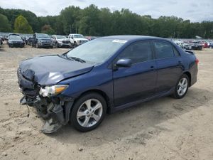 Toyota Corolla BASE 1.8L 4 2013