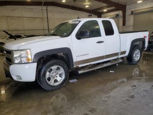 Chevrolet Silverado 1500 K1500 LT 5.3L 8 2011